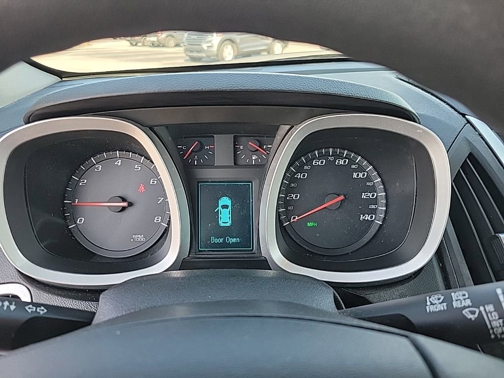 Used 2017 Chevrolet Equinox LS image 20