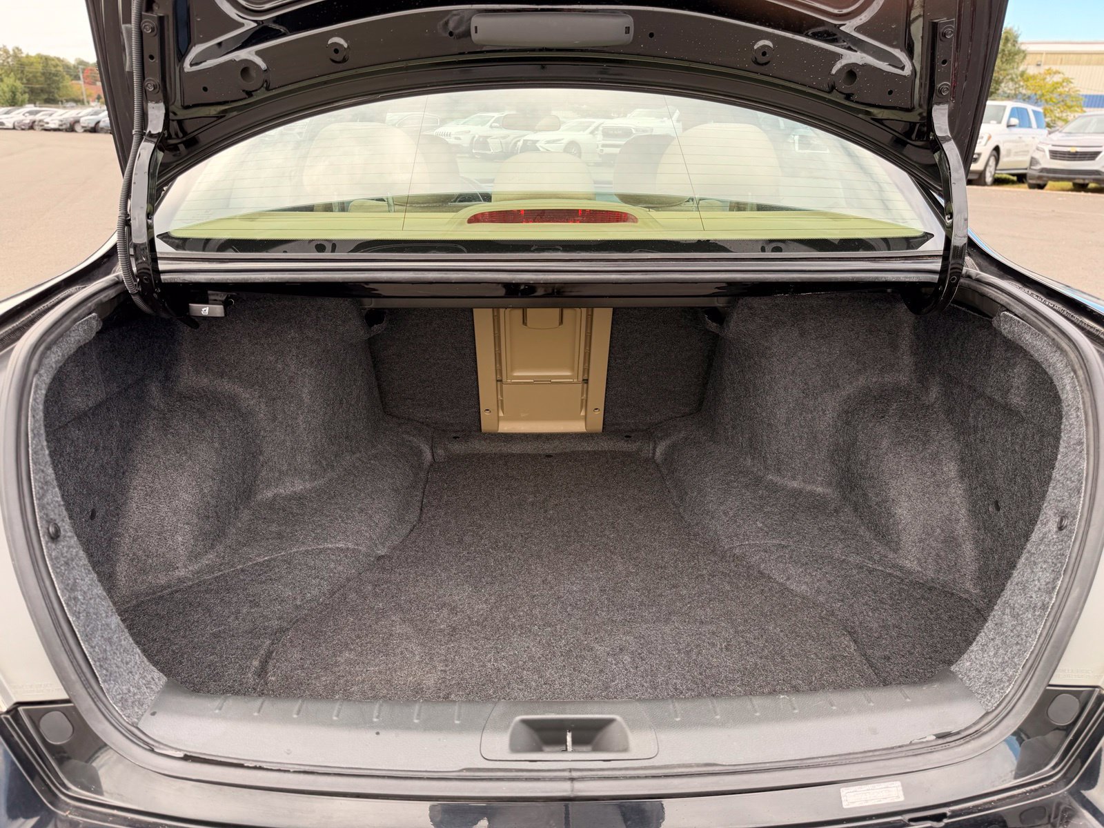 Used 2012 Honda Accord LX image 32
