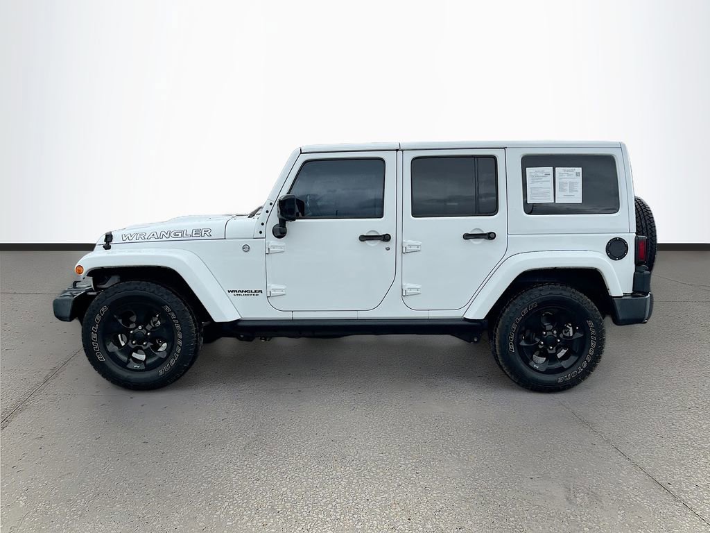 Used 2015 Jeep Wrangler Unlimited Sahara image 4