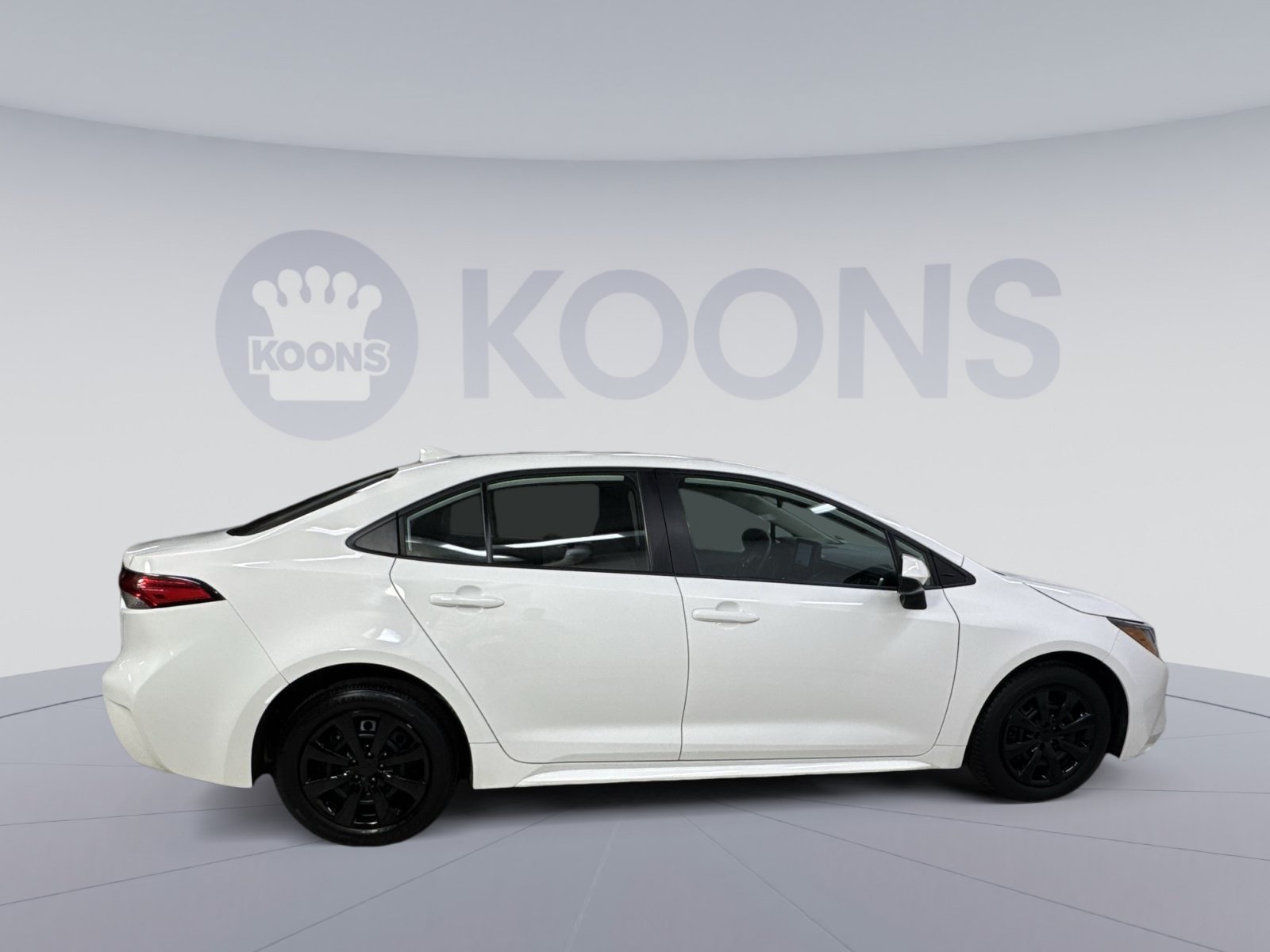 Used 2024 Toyota Corolla LE FWD image 21