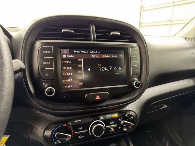 Used 2024 Kia Soul LX w/ Option Group 015 FWD image 22