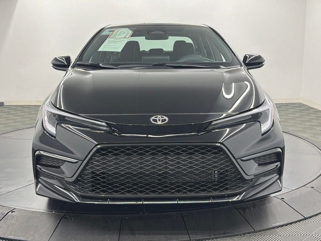 Certified 2026 Toyota Corolla SE FWD image 6