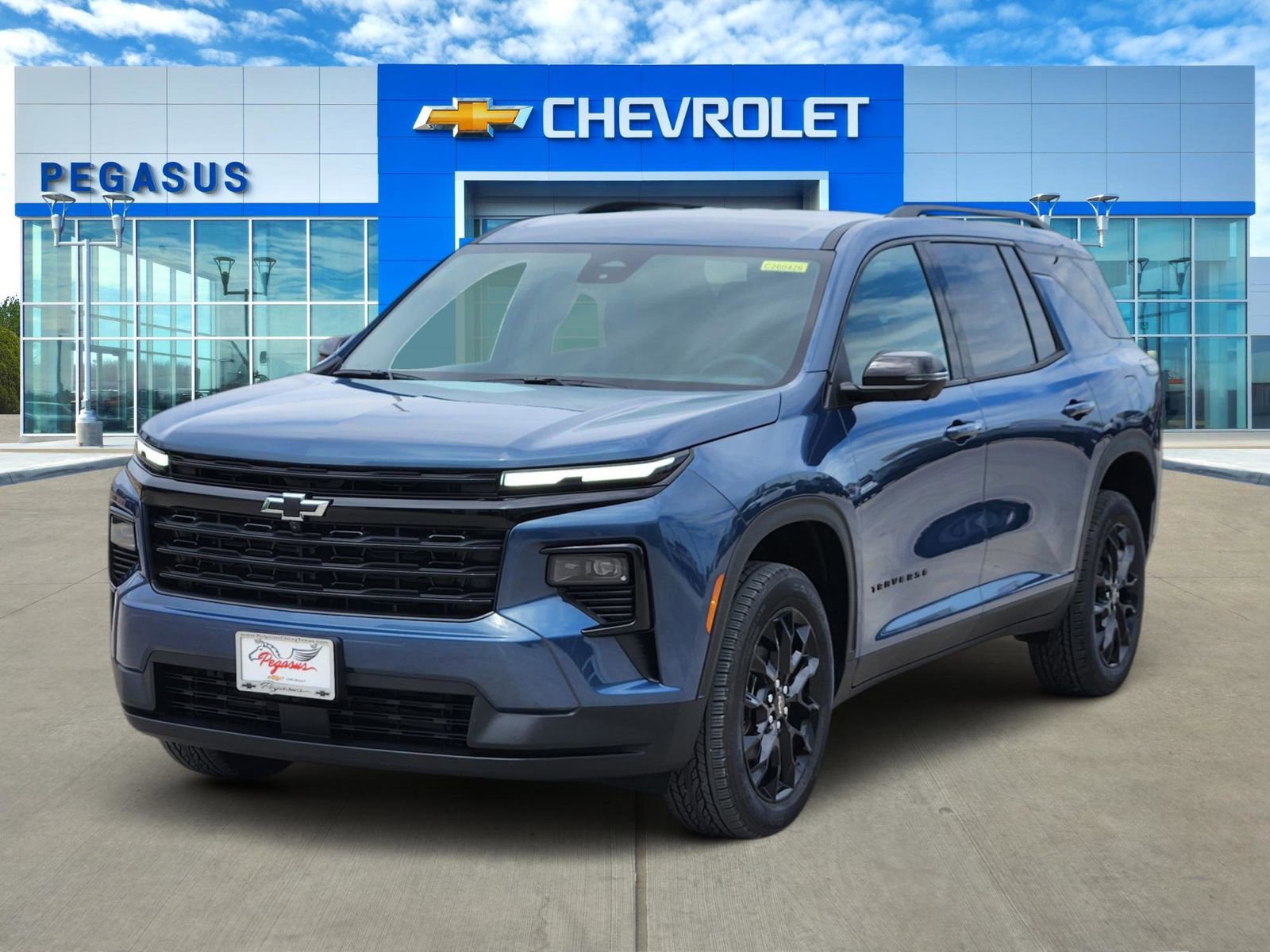 New 2026 Chevrolet Traverse LT w/ Midnight/Sport Edition FWD image 2