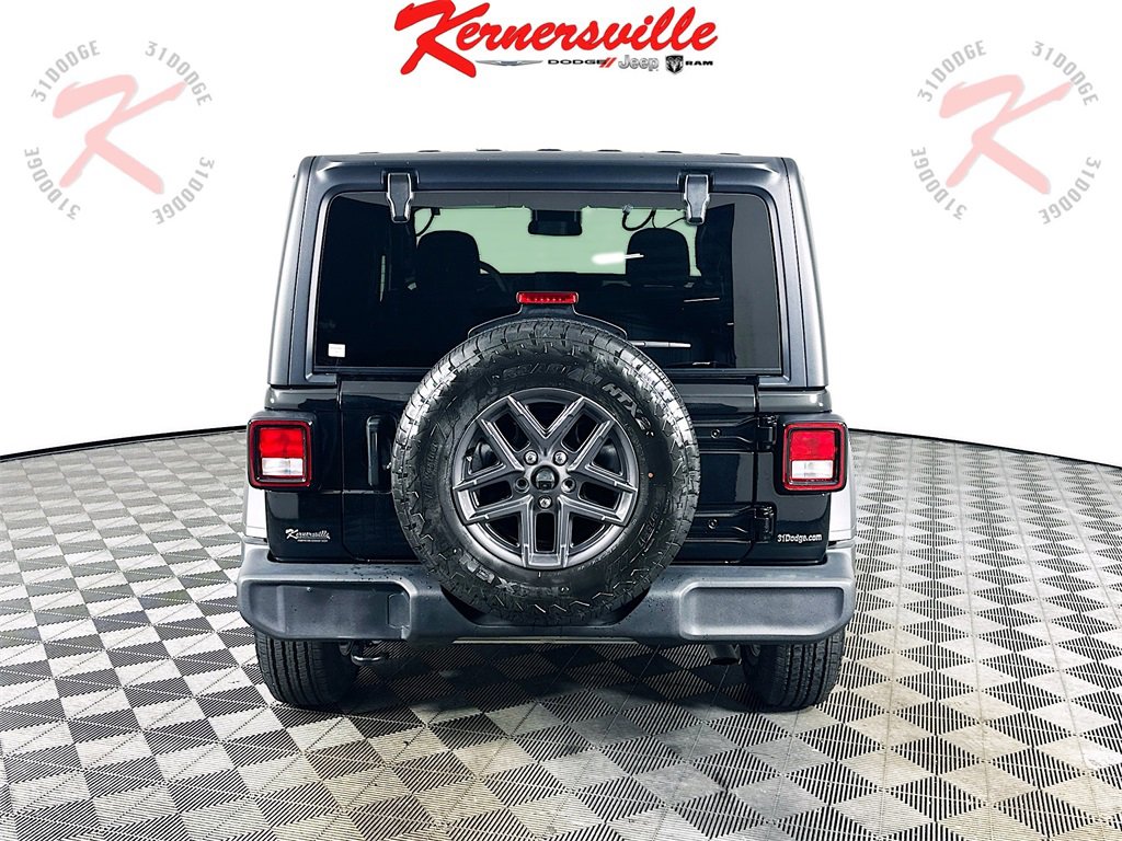 Used 2024 Jeep Wrangler Sport S image 6