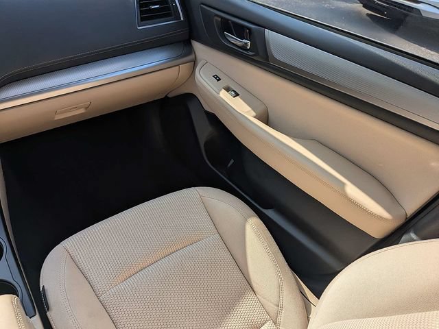 Used 2018 Subaru Outback 2.5i Premium AWD/4WD image 19