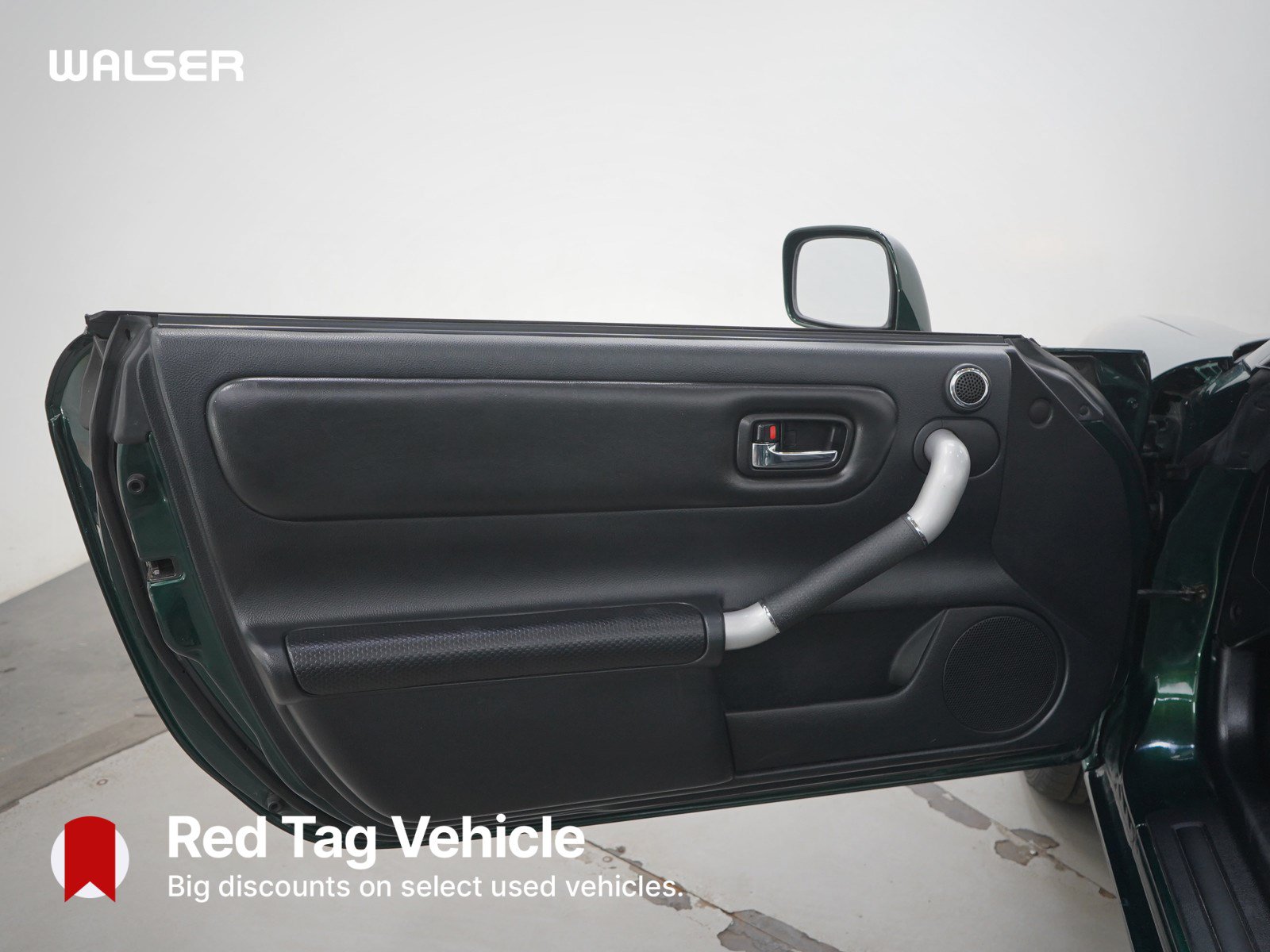 Used 2003 Toyota MR2 RWD image 13