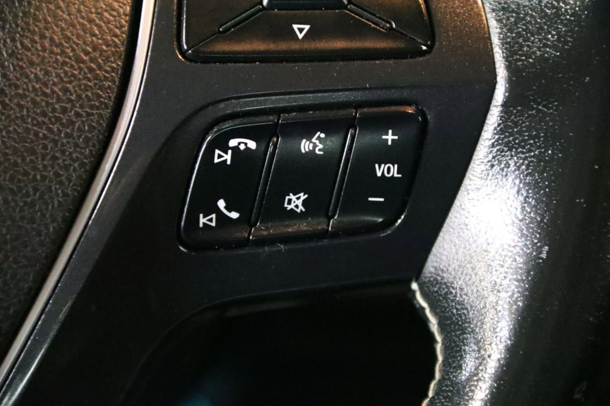 Used 2016 Ford Explorer Platinum AWD/4WD image 24
