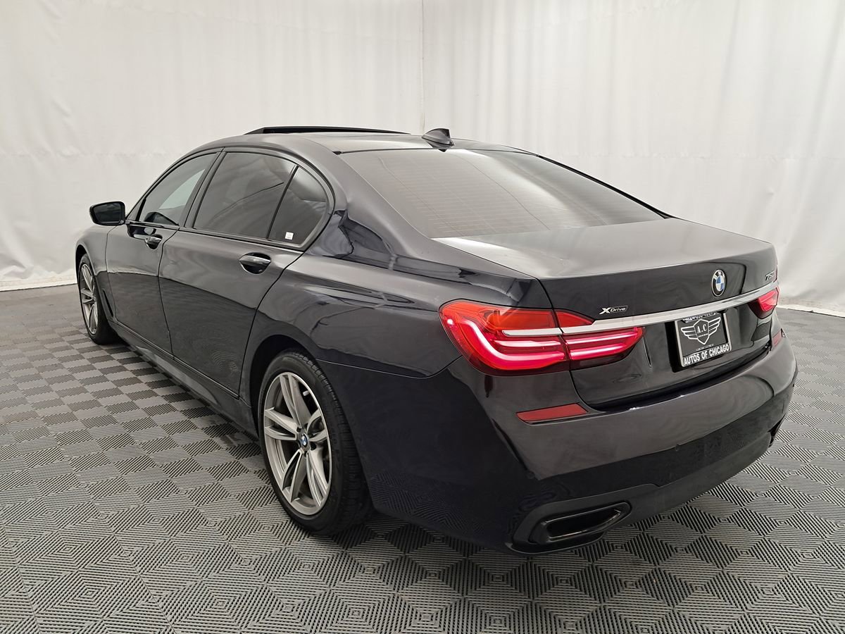 Used 2019 BMW 750i xDrive w/ M Sport Package AWD/4WD image 5