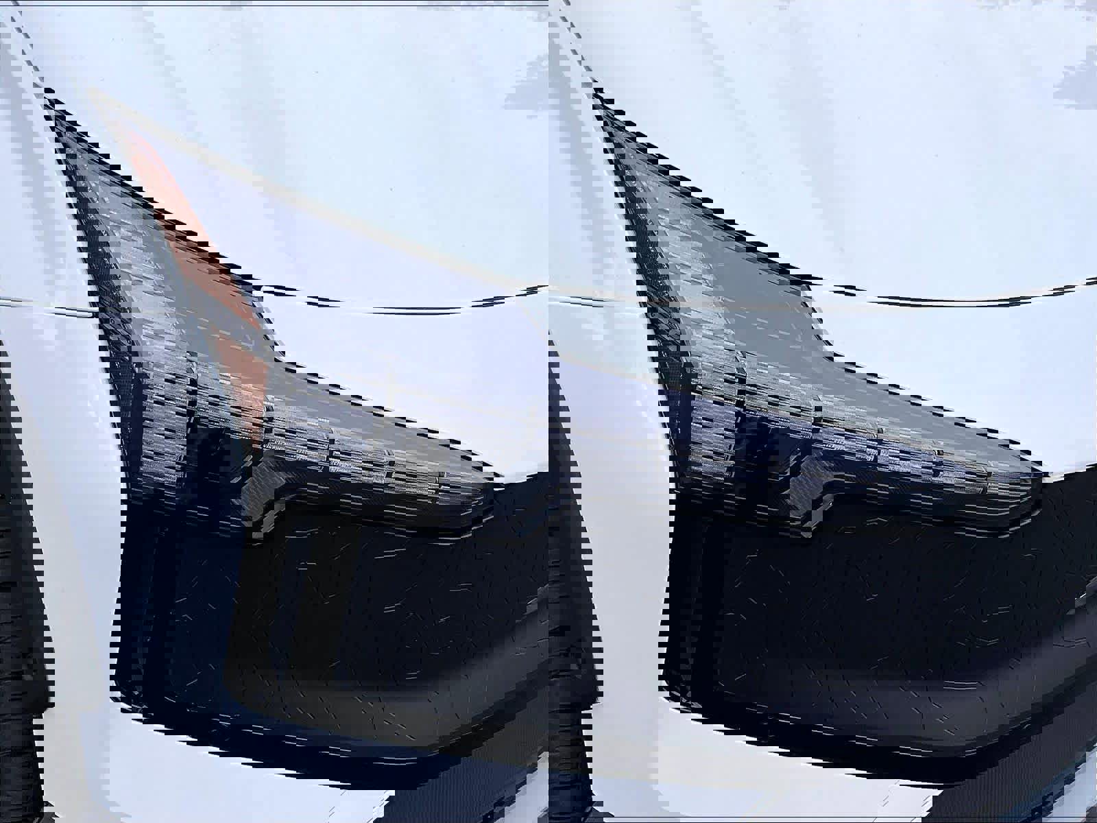 New 2026 Volvo EX30 Cross Country Ultra w/ Protection Package Premier image 32