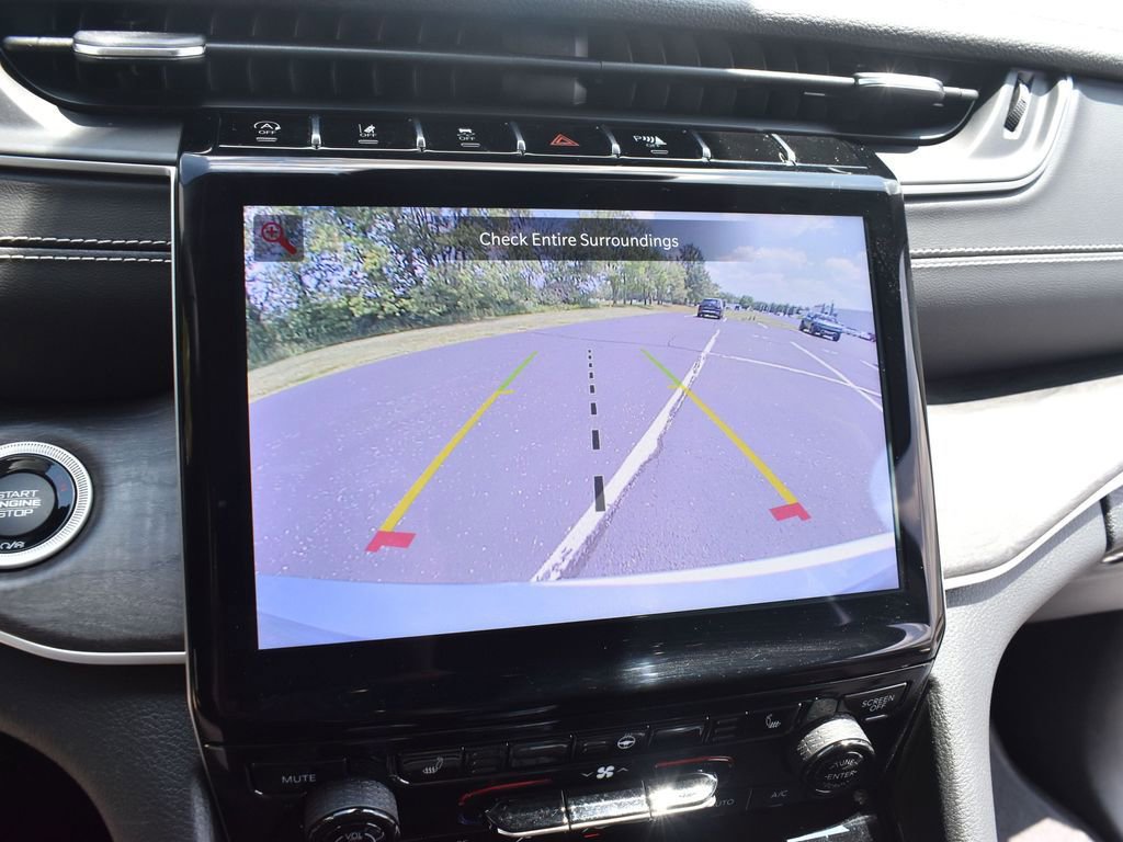 Used 2023 Jeep Grand Cherokee L Limited w/ Trailer Tow Group (B) image 46