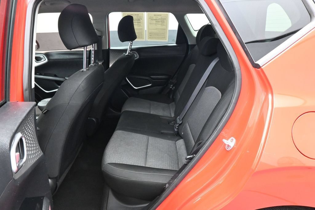 Used 2020 Kia Soul LX FWD image 25