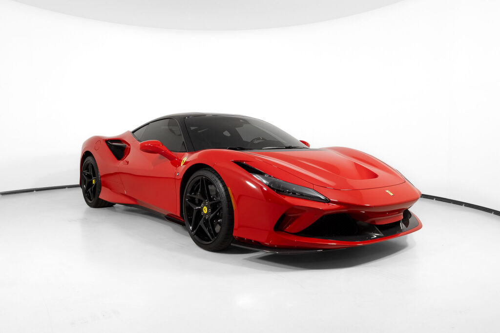 Used 2022 Ferrari F8 Tributo RWD image 11