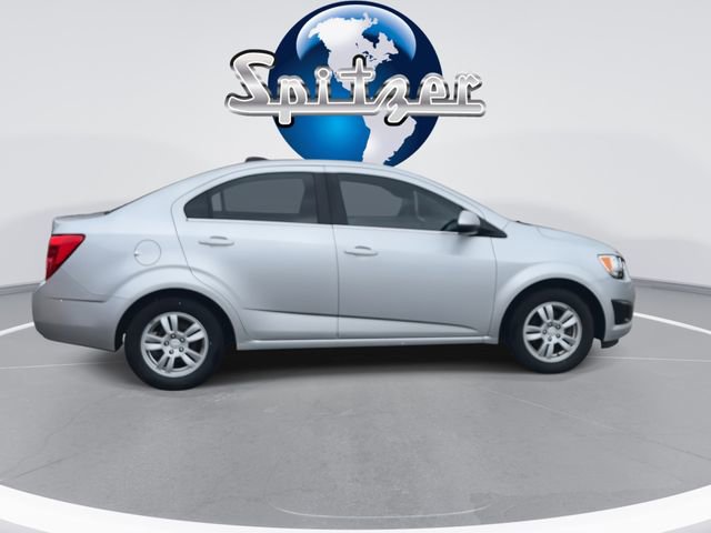 Used 2015 Chevrolet Sonic LT image 10