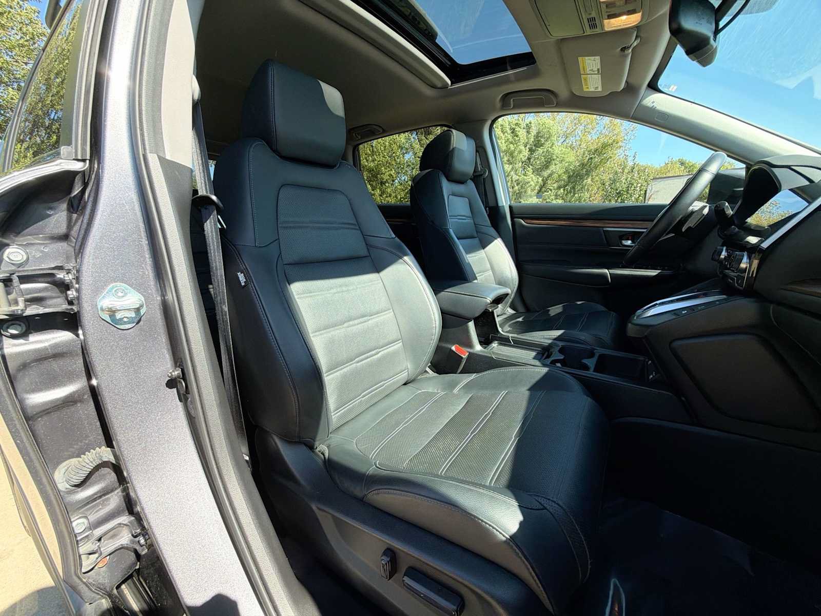 Used 2022 Honda CR-V EX-L image 19