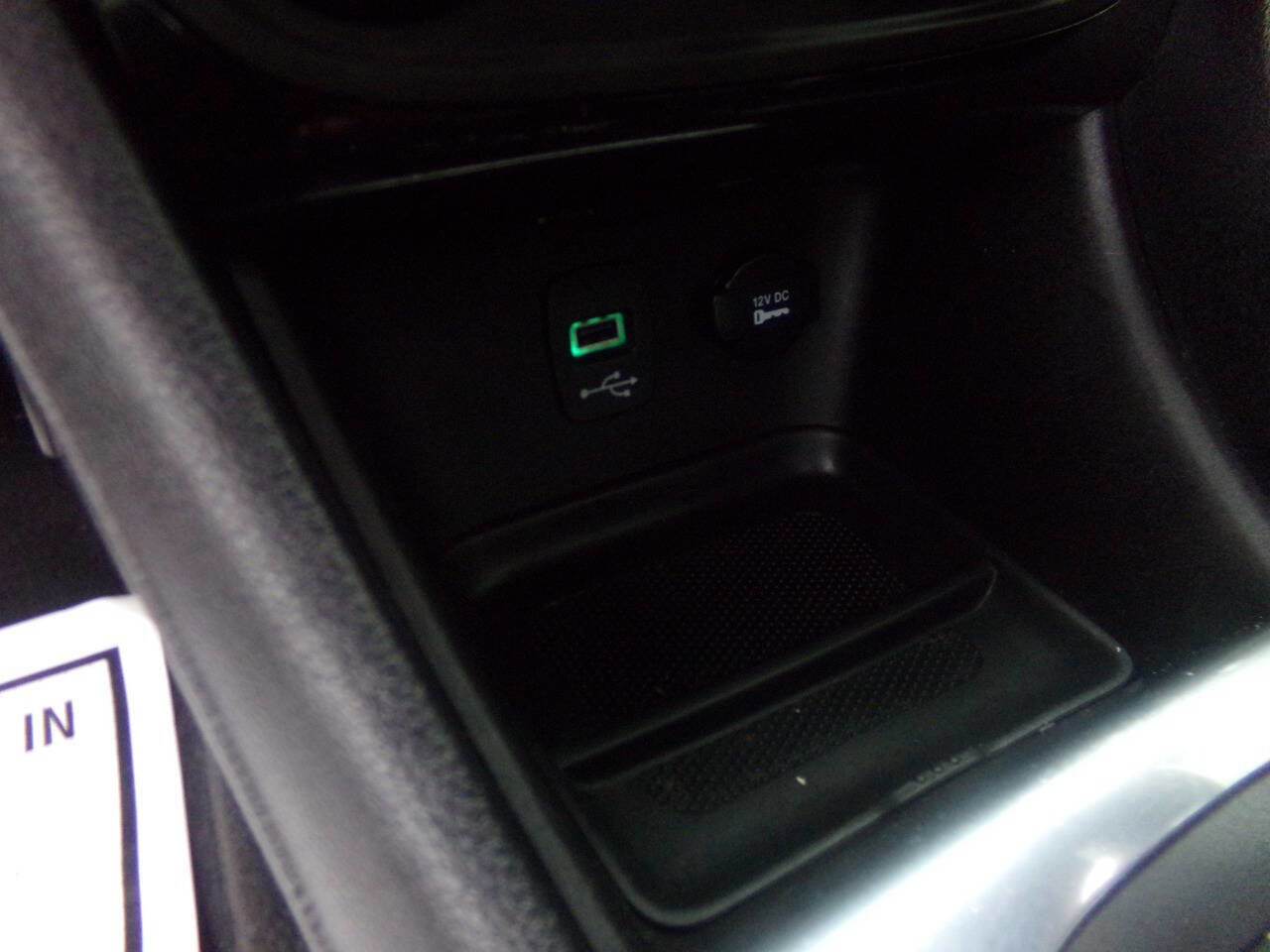 Used 2014 Chrysler 200 Limited w/ Sun/Sound Group FWD image 34