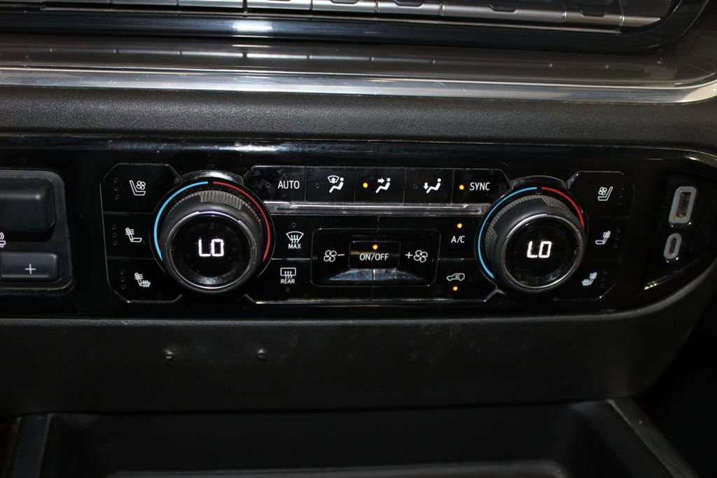 Used 2024 Chevrolet Silverado 2500 High Country w/ High Country Premium Package image 47