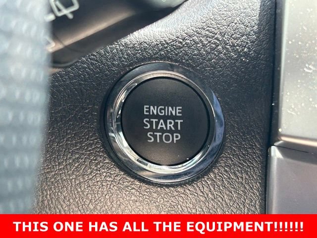 Used 2024 Toyota 4Runner Limited AWD/4WD image 26