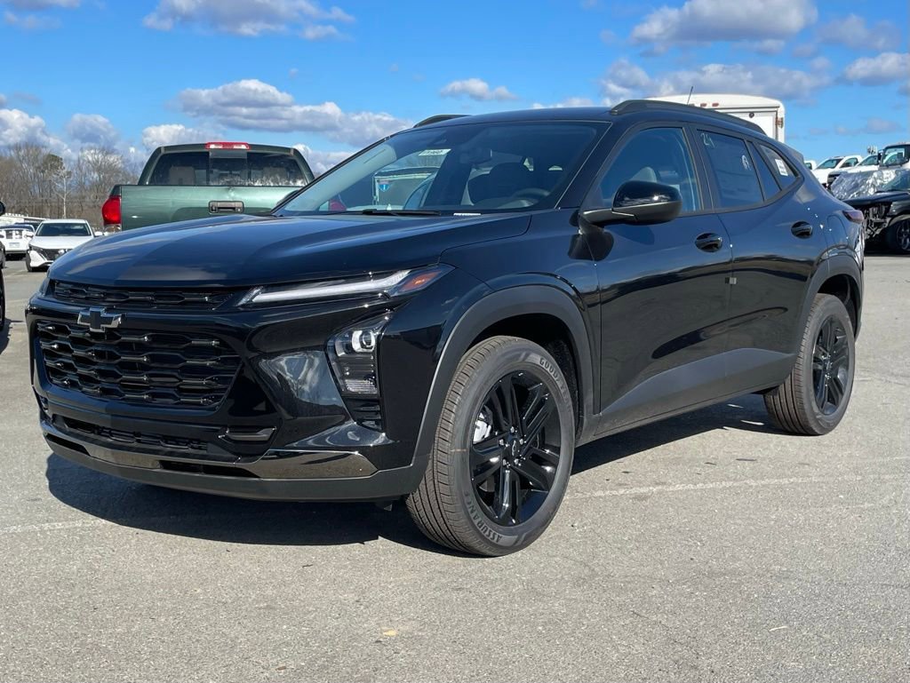 New 2026 Chevrolet Trax ACTIV w/ Driver Confidence Package image 3