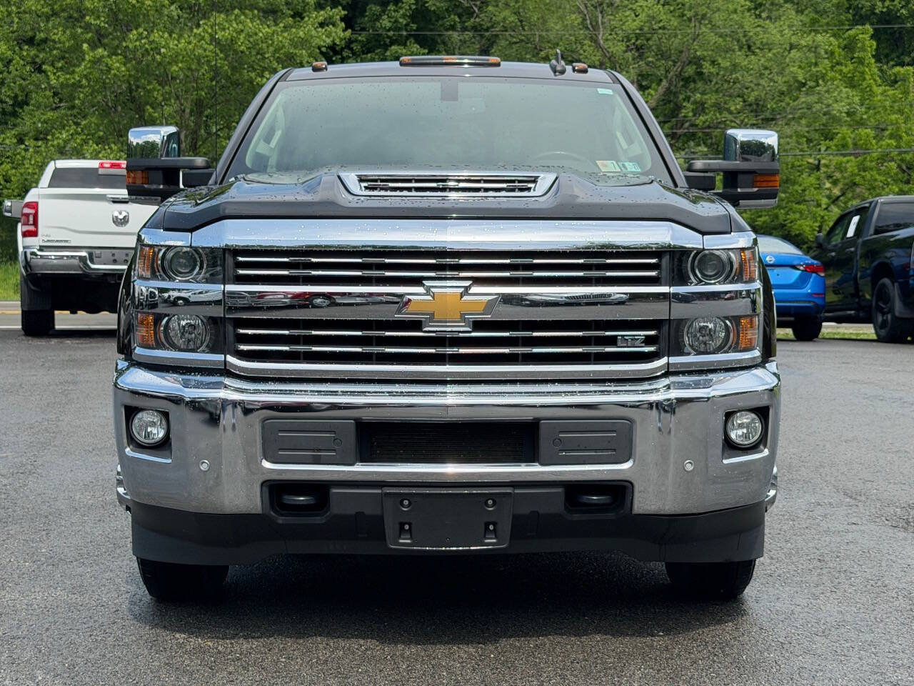 Used 2018 Chevrolet Silverado 3500 LTZ w/ Duramax Plus Package RWD image 2