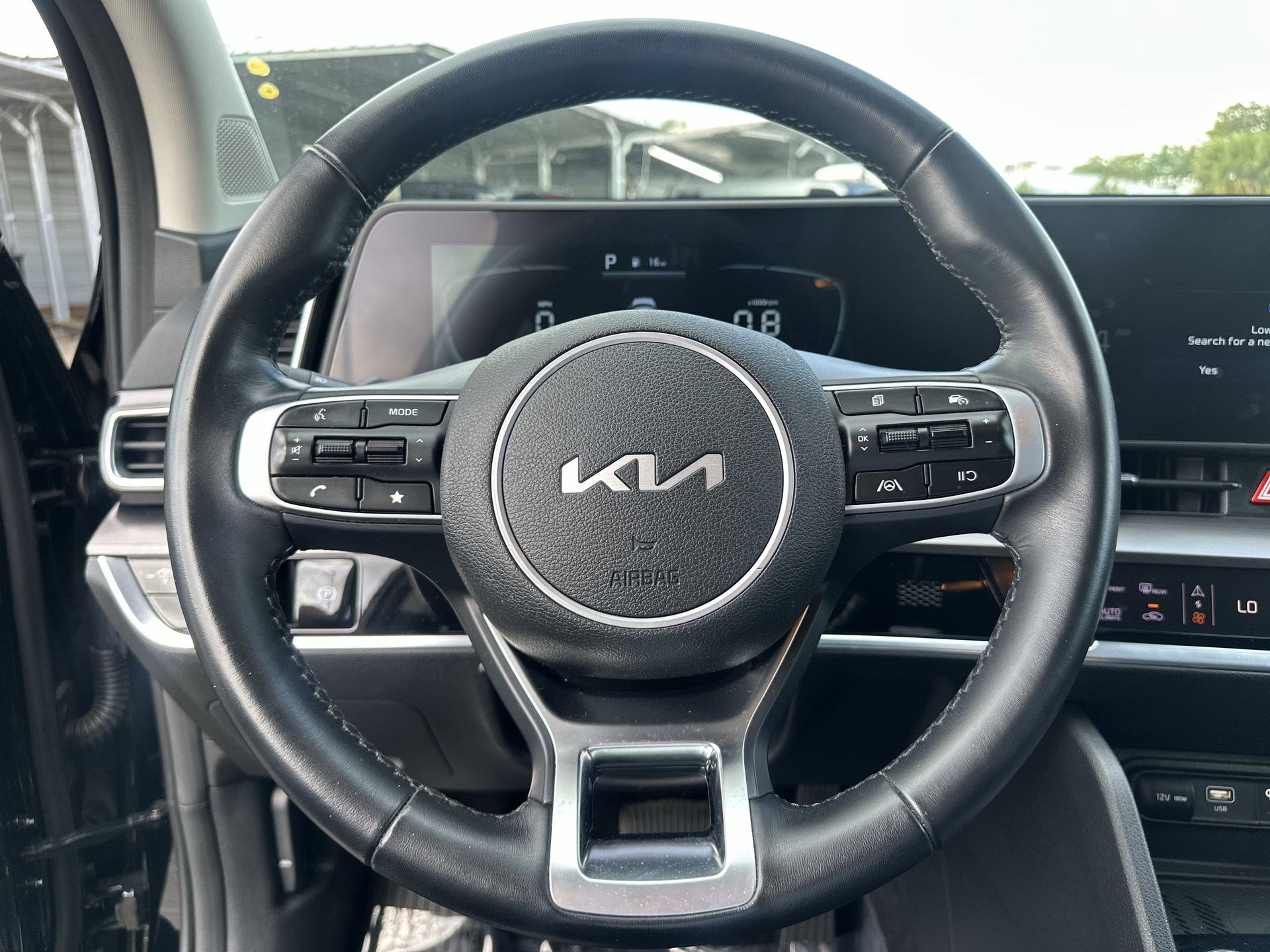 Certified 2024 Kia Sportage EX image 11