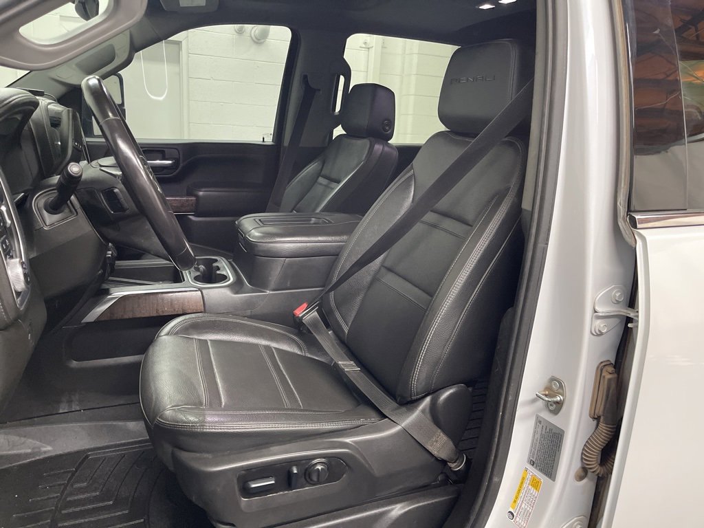 Used 2022 GMC Sierra 3500 Denali image 19