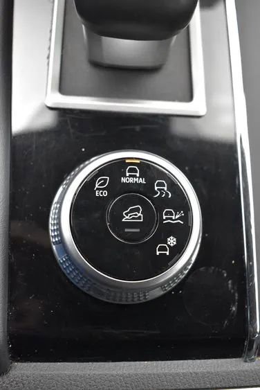 Used 2024 Mitsubishi Outlander FWD image 34