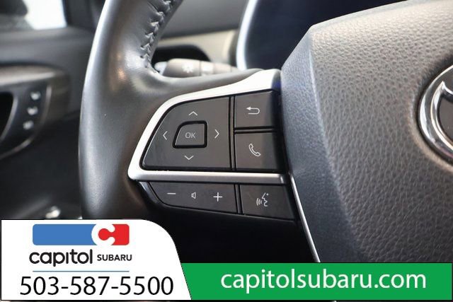 Used 2023 Toyota Highlander Limited image 20