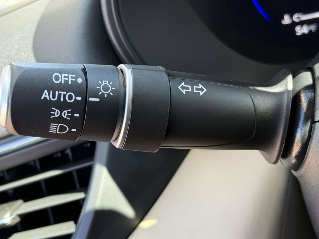 Certified 2025 Acura TLX w/ Technology Package FWD image 26