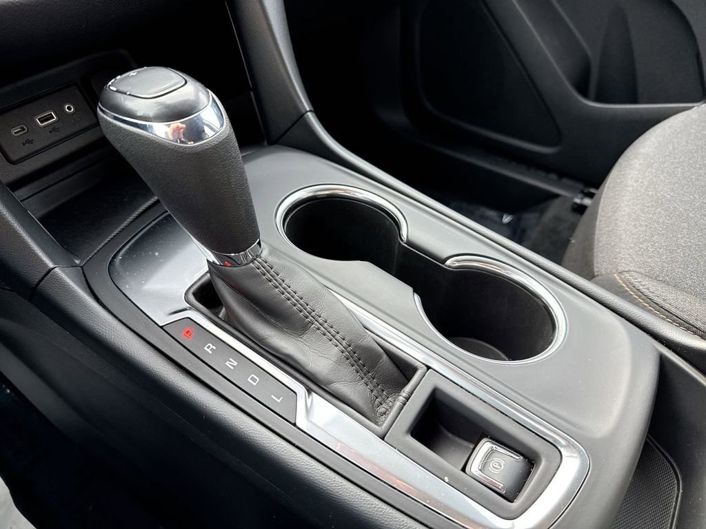 Used 2020 Chevrolet Equinox LT image 20