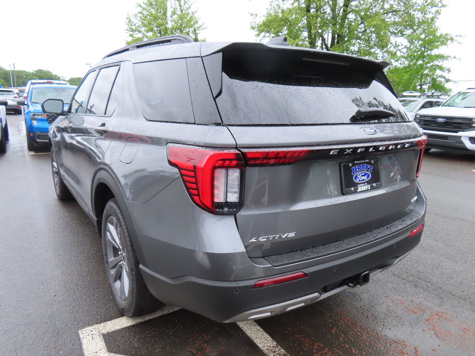 New 2026 Ford Explorer Active w/ Active Comfort Package AWD/4WD image 6