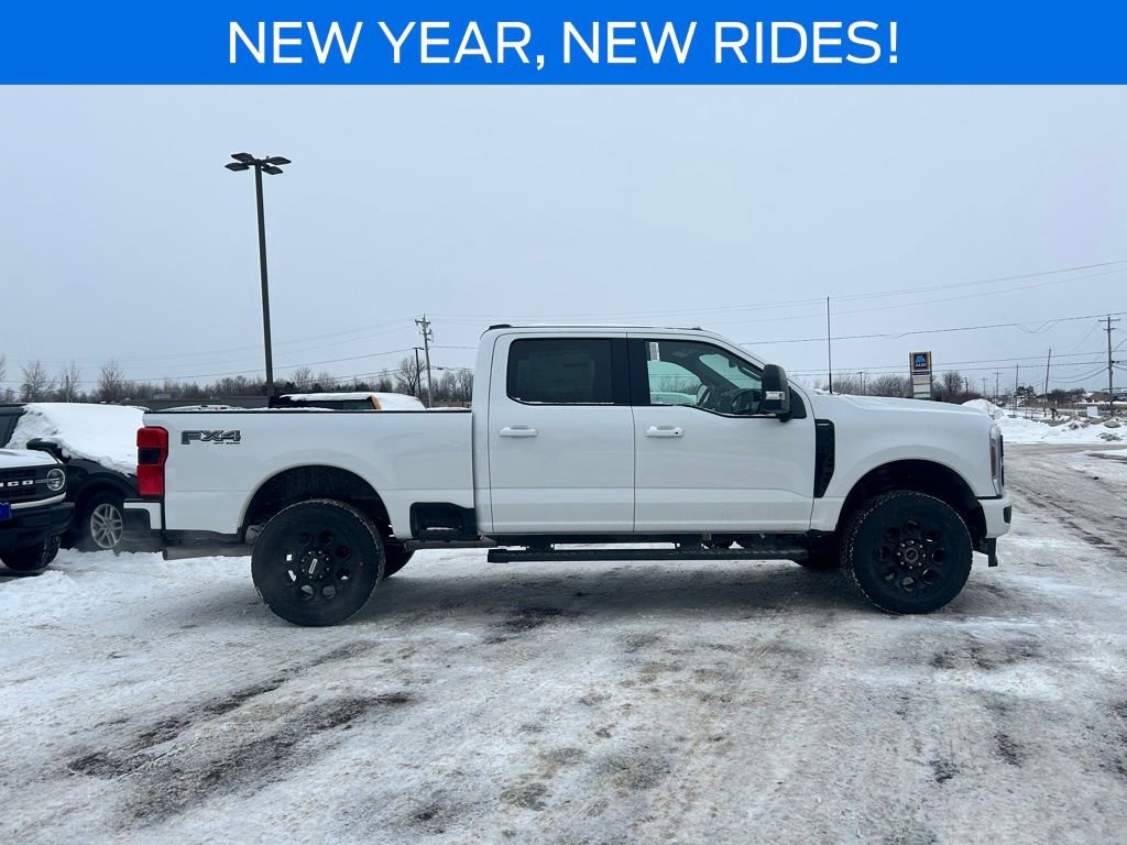 New 2026 Ford F250 Lariat w/ Black Appearance Package image 7