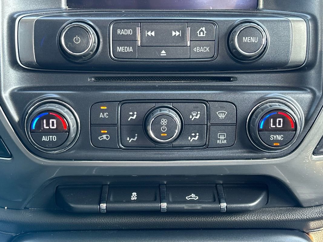 Used 2016 Chevrolet Silverado 2500 LTZ image 35