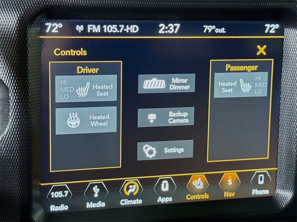 Used 2018 Jeep Wrangler Unlimited Sahara image 12