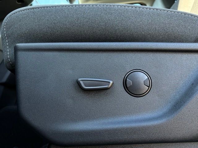 New 2026 Ford F250 XLT w/ XLT Premium Package image 12