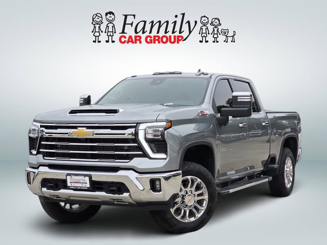 Used 2025 Chevrolet Silverado 2500 LTZ w/ LTZ Plus Package AWD/4WD image 1