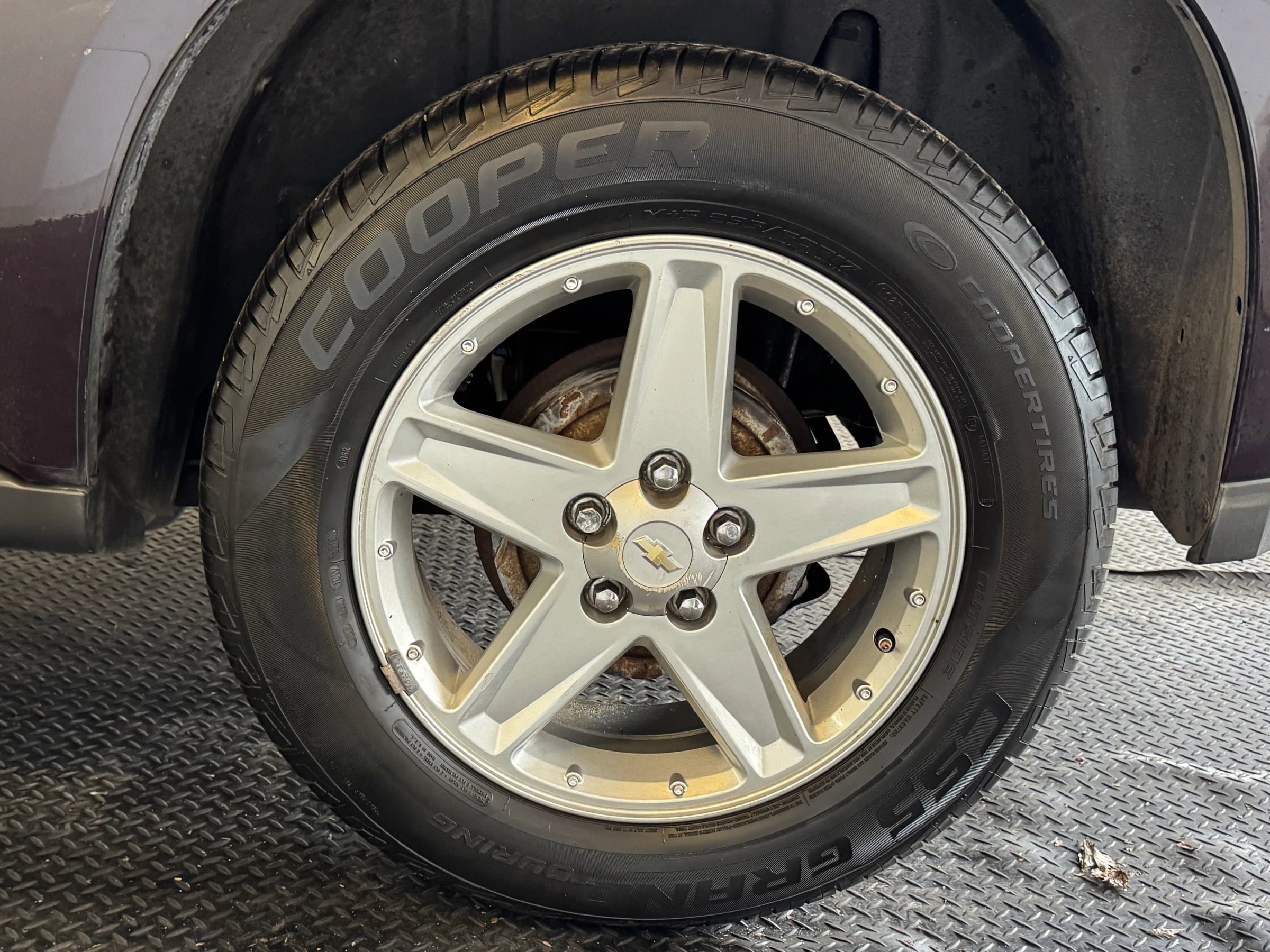 Used 2006 Chevrolet Equinox LT w/ LT Preferred Equipment Group AWD/4WD image 8