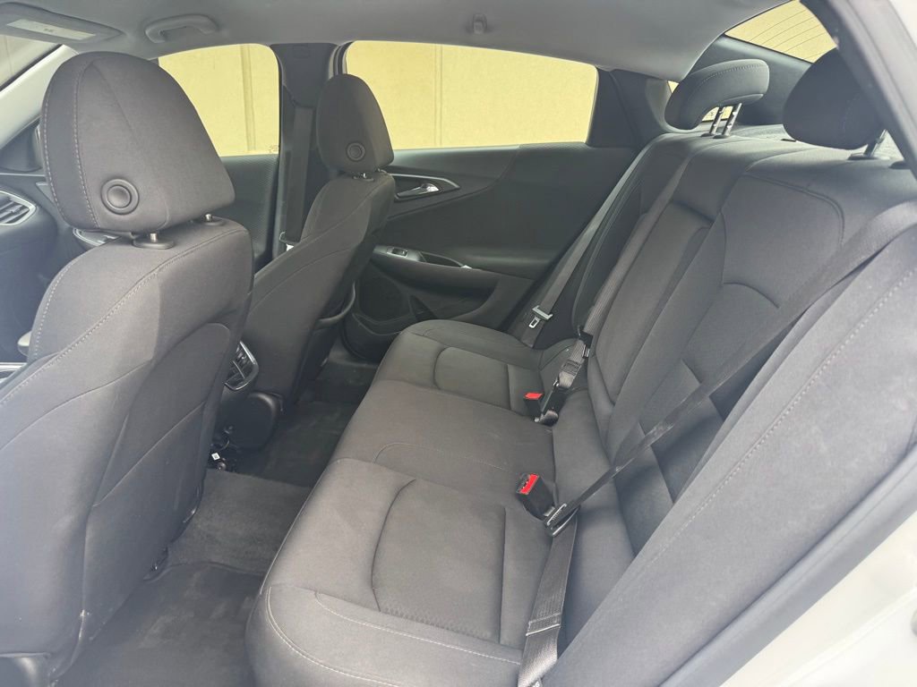 Used 2024 Chevrolet Malibu LT image 18