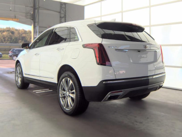 Used 2024 Cadillac XT5 Premium Luxury AWD/4WD image 5