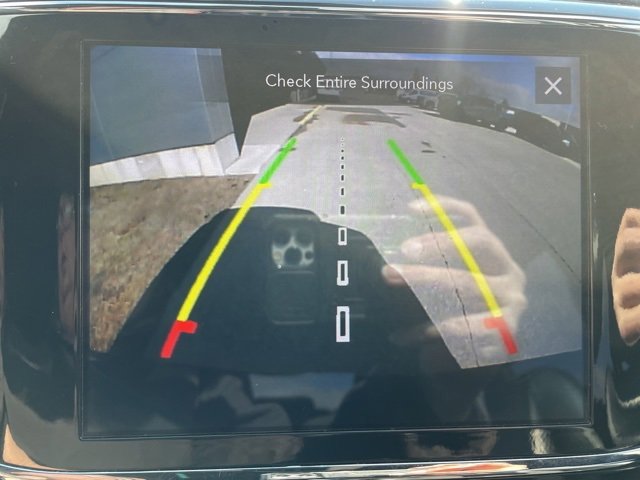 Used 2021 Jeep Grand Cherokee Laredo X image 25