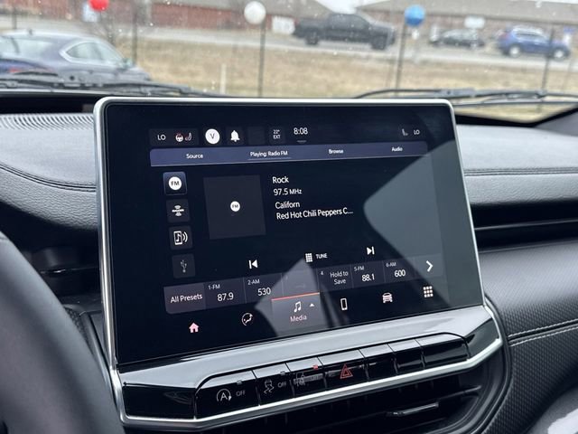 Used 2023 Jeep Compass Altitude w/ Sun and Sound Group image 22