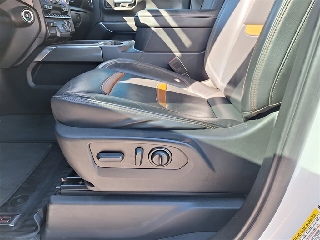 Used 2021 GMC Sierra 1500 AT4 image 31