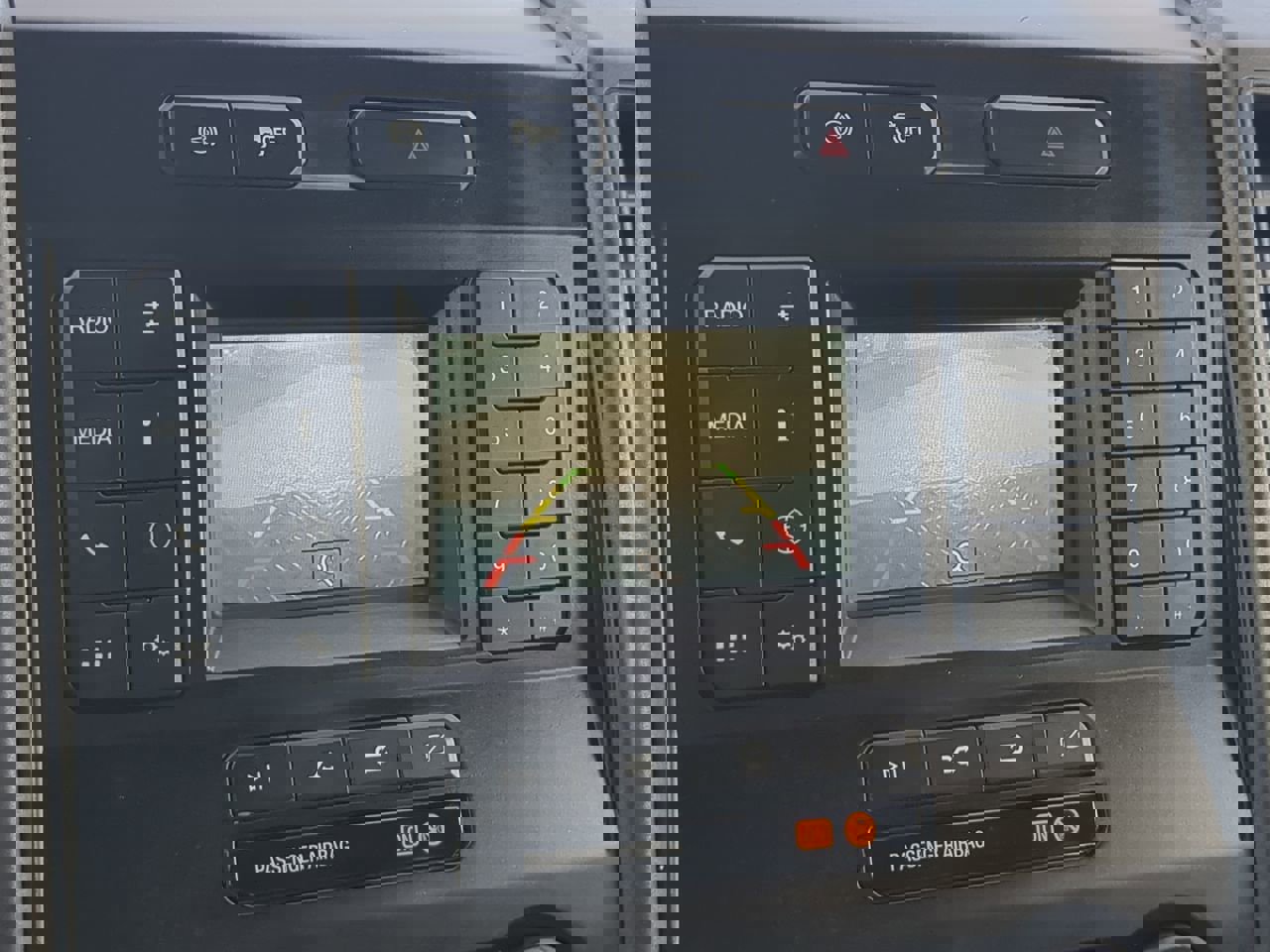 Used 2022 Ford F550 4x4 Crew Cab Super Duty w/ Power Equipment Group image 18