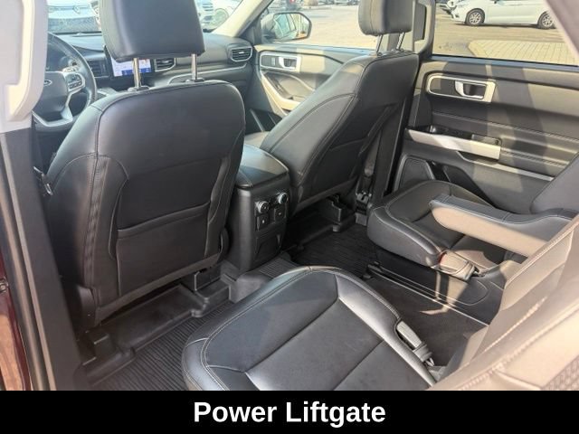 Used 2022 Ford Explorer XLT w/ Equipment Group 202A AWD/4WD image 9
