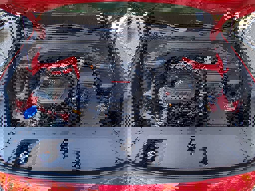 Used 2020 Hyundai Santa Fe Limited image 16