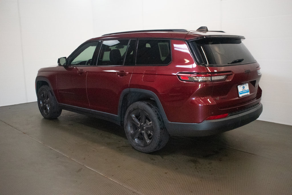 Used 2023 Jeep Grand Cherokee L Laredo AWD/4WD image 6