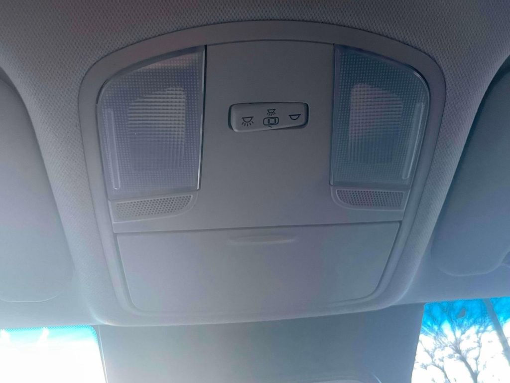 Used 2022 Hyundai Kona SEL image 30