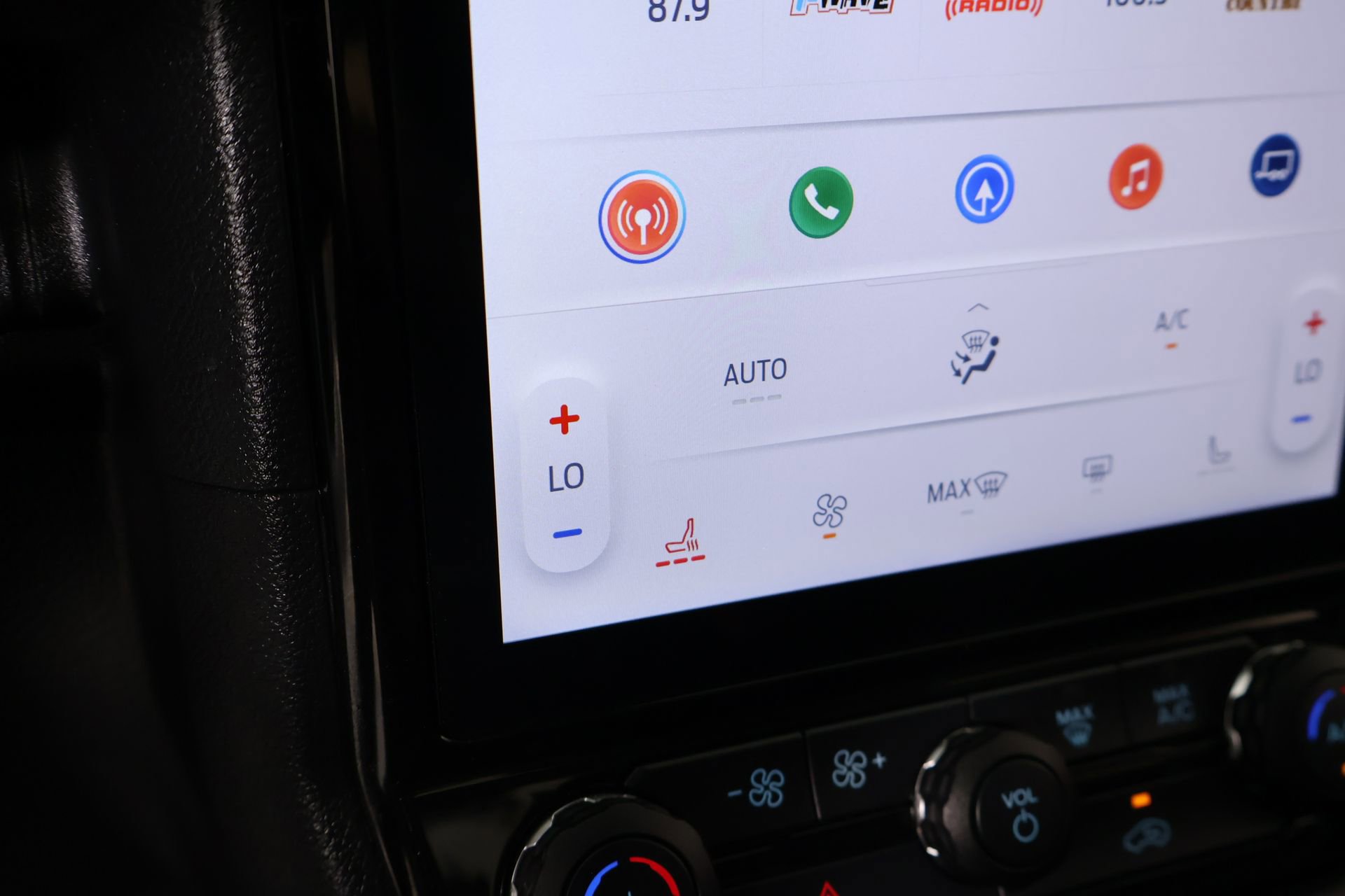 Used 2024 Ford Ranger XLT w/ FX4 Off-Road Package AWD/4WD image 7