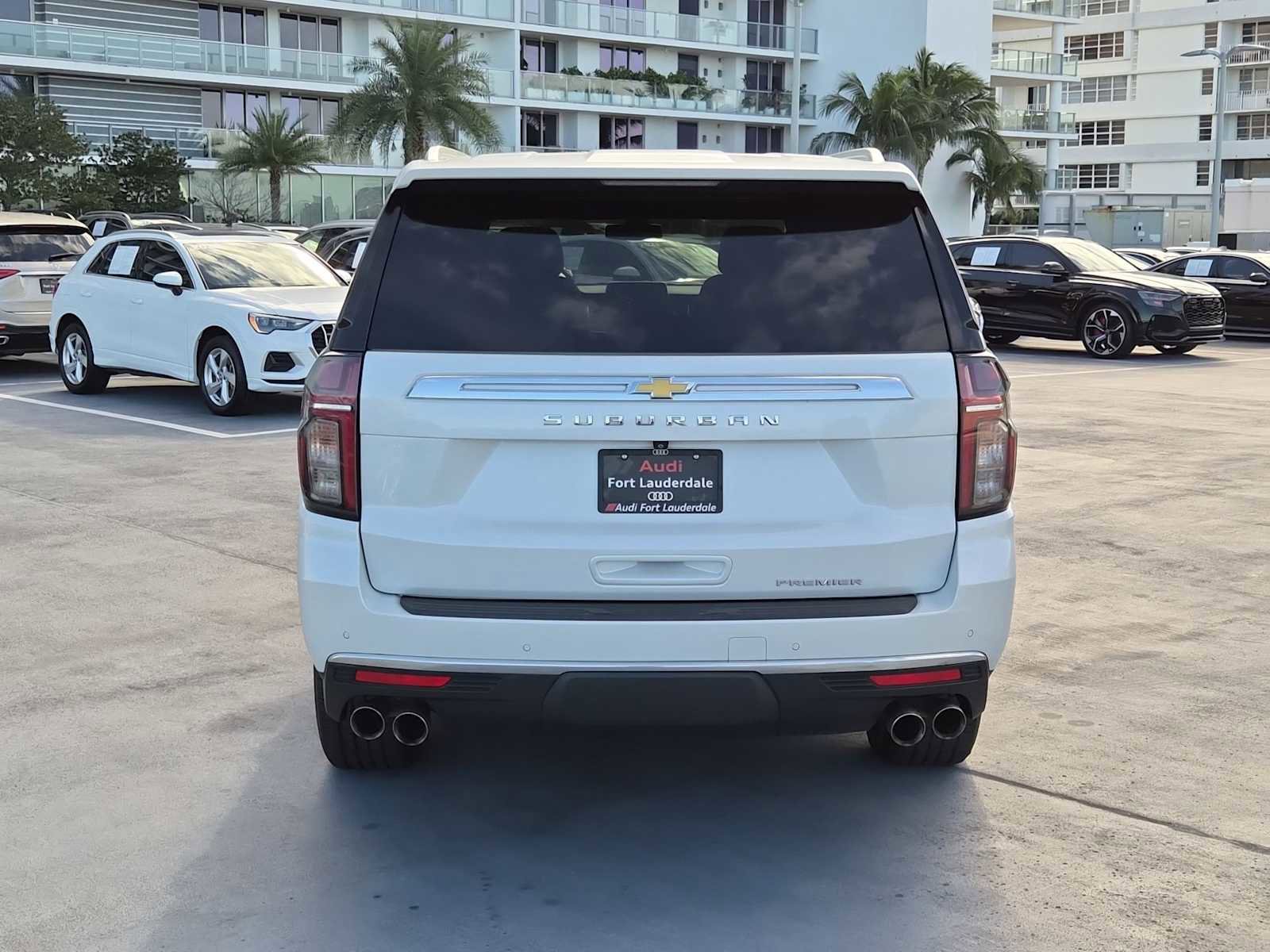 Used 2021 Chevrolet Suburban Premier image 5