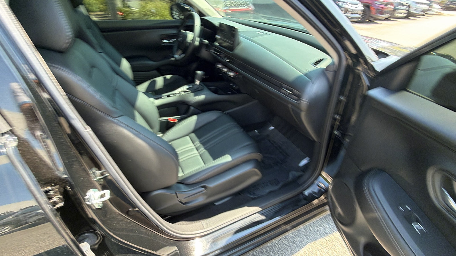 Used 2026 Honda HR-V EX-L image 19