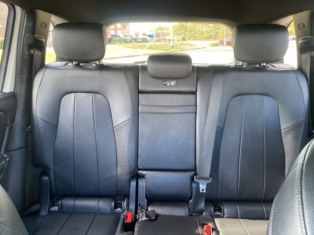 Used 2023 Mercedes-Benz GLB 250 GLB 250 image 33